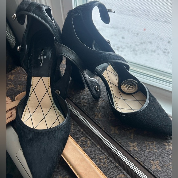 Louis Vuitton Black Calfskin Heels with Silver Accents - Picture 10 of 10
